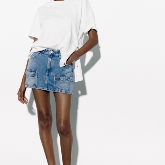 Zara Blue Denim Cargo mini skirt Size Medium - Picture 8 of 11